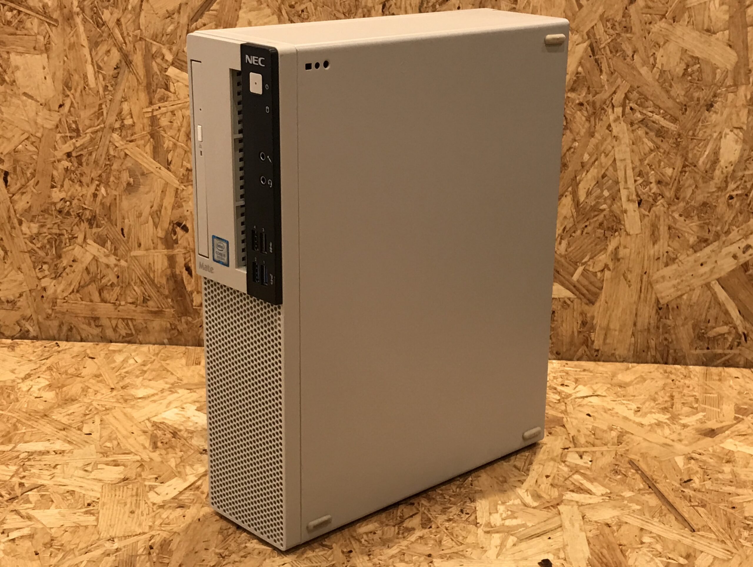 NEC Mate MKM28L-3(177 936)の製品画像