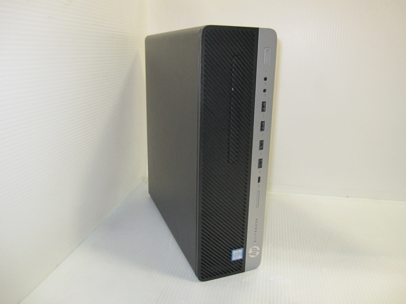 HP EliteDesk 800 G5 SFF Win11Pro・SSDモデル(178 899)の製品画像