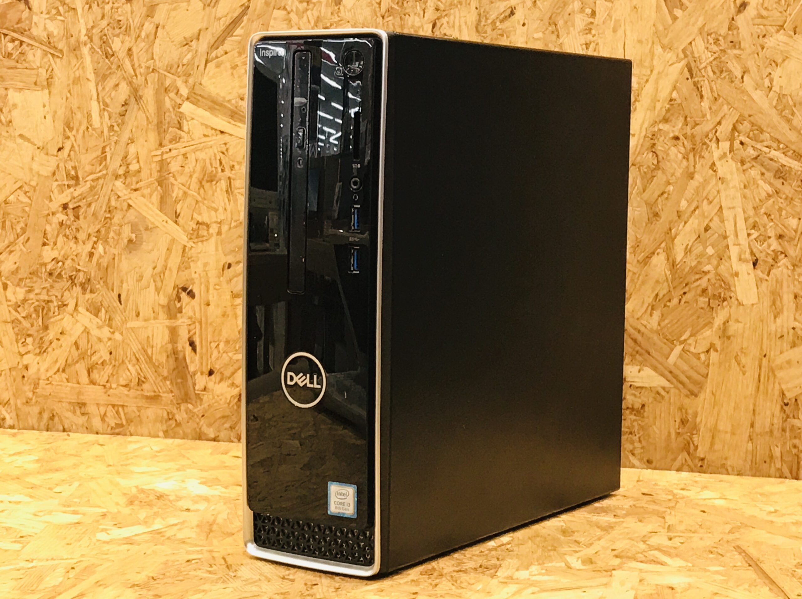 DELL Inspiron 3470(179 354)の製品画像