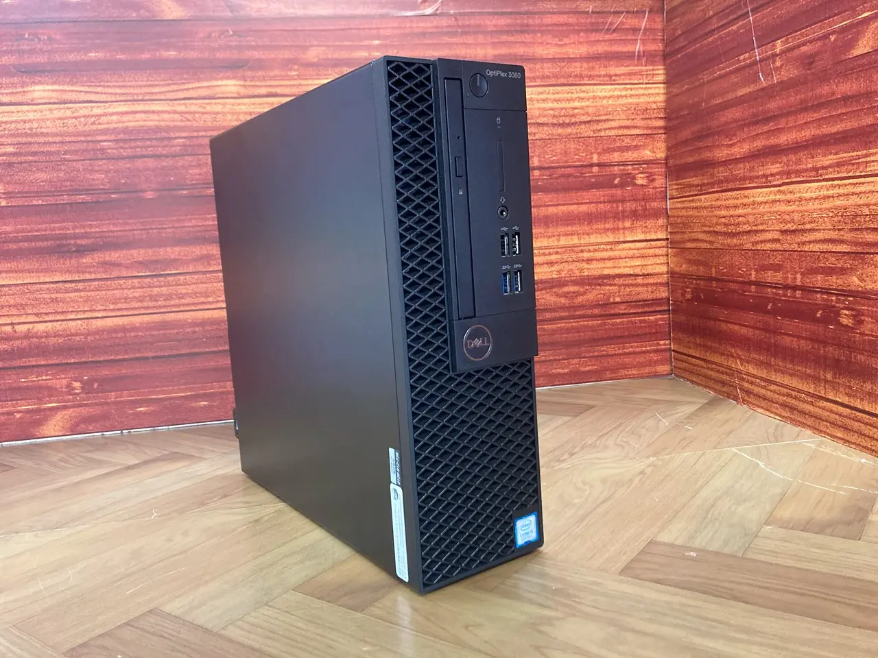 DELL OptiPlex 3060 SFF（第8世代CPU）(181 802)の製品画像