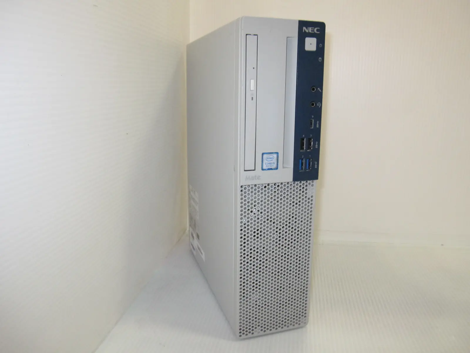 NEC Mate MKM30B-4(第8世代CPU)(181 446)の製品画像