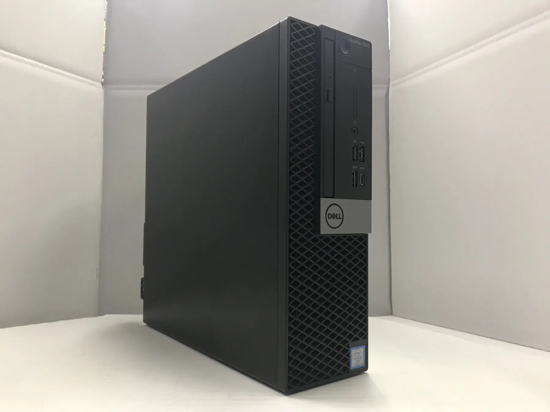 DELL OptiPlex 7060（第8世代CPU）(179 989)の製品画像