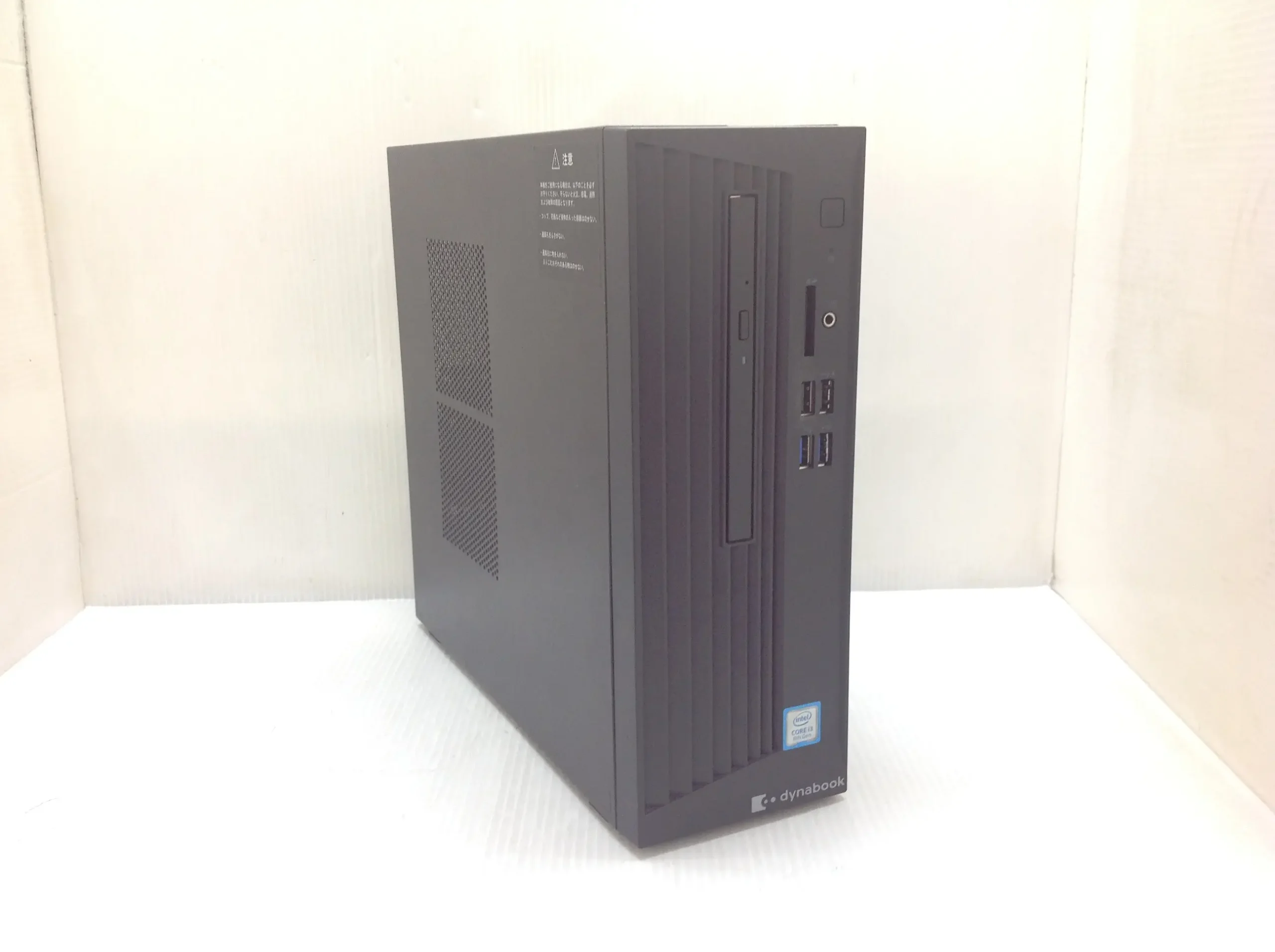 Dynabook(旧東芝) dynaDesk DT100/N Win11Pro・SSDモデル(第8世代CPU)(181 660)の製品画像