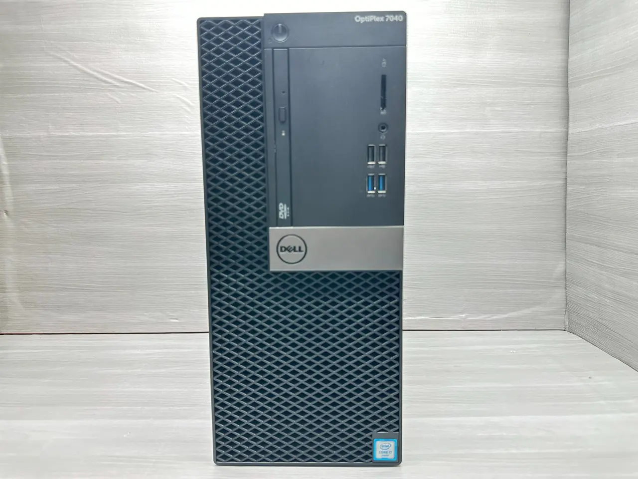 DELL OptiPlex 7040(第6世代CPU）(181 520)の製品画像